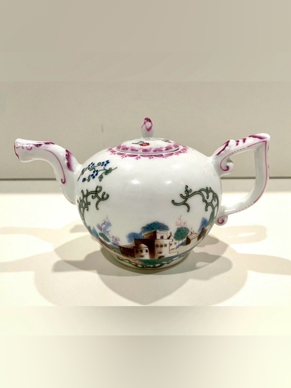 Franklin Mint 1985 “Höchst” Victoria & Albert Museum Teapot | Collectible | EUC